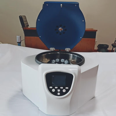 Maximum Capacity 8×20ml Low Speed Centrifuge Experimental Research